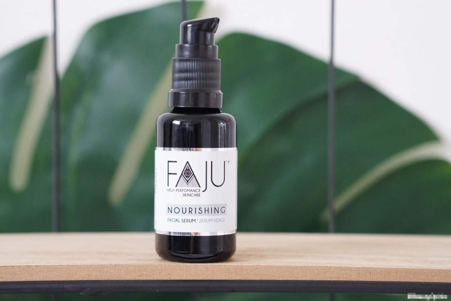 Ingredienten Nourishing Serum van FAJU