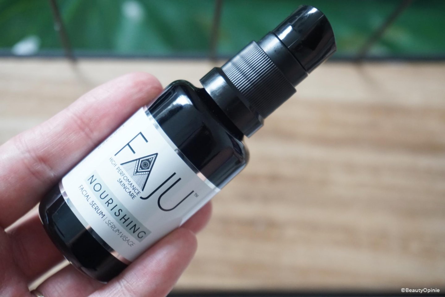 ervaringen met het Nourishing Serum van FAJU