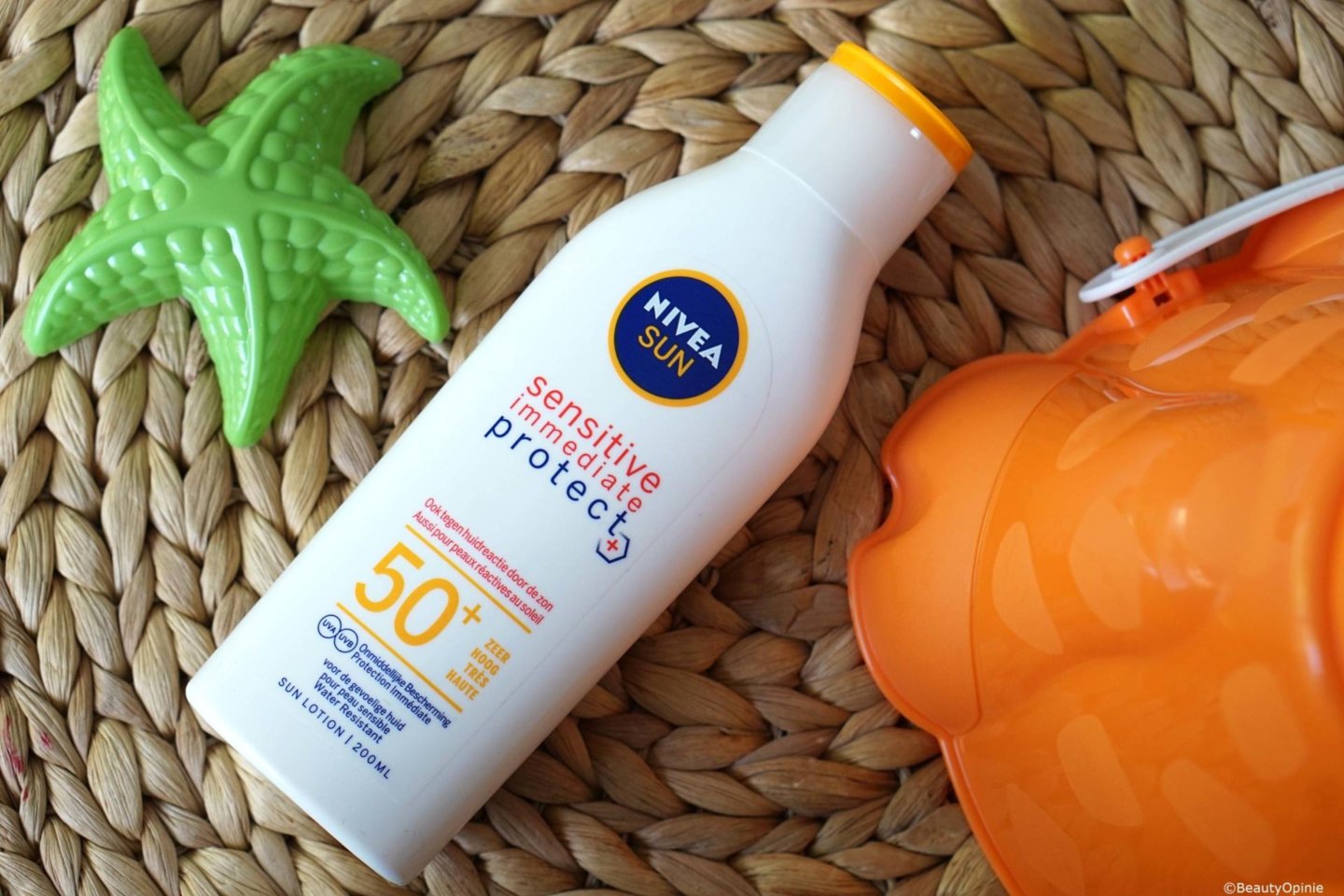 review Nivea Sensitive Immediate Protect Zonnemelk