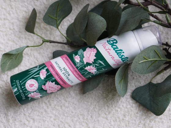 batiste naturally dry shampoo reviews